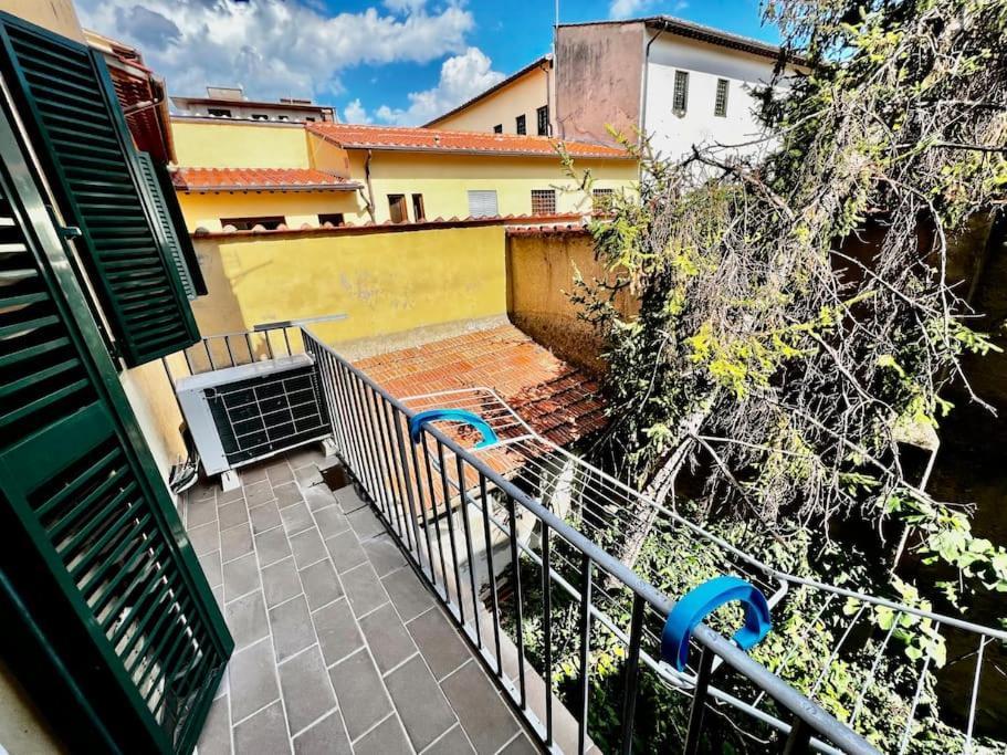 Near The Station Luxury House With Mural Apartamento *